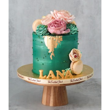 Elegant Emerald Gold Floral Cake