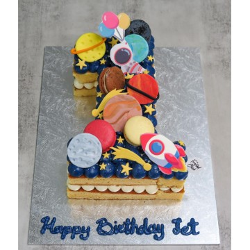 Space Number Cake