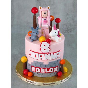 Roblox Girl Avatar Cake