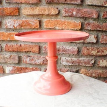 (RENTAL) 10" Pink Cake Stand