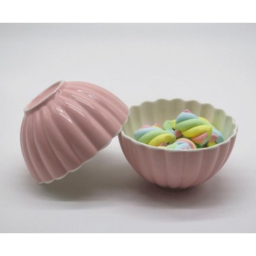 (RENTAL) Pink Scallop Bowl