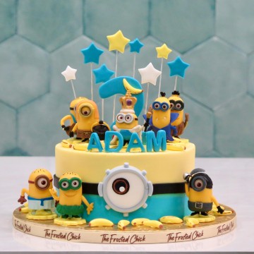 Bananas For Minions Cake