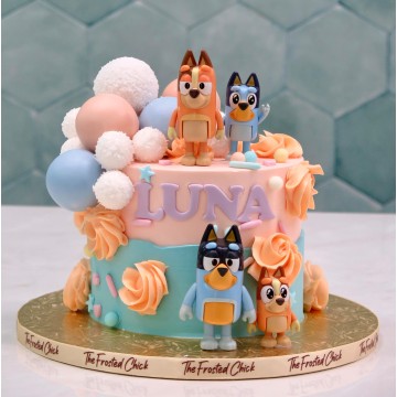 Bluey Family Baubles Cake