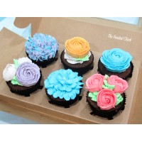 Floral Cakes and cupcakes