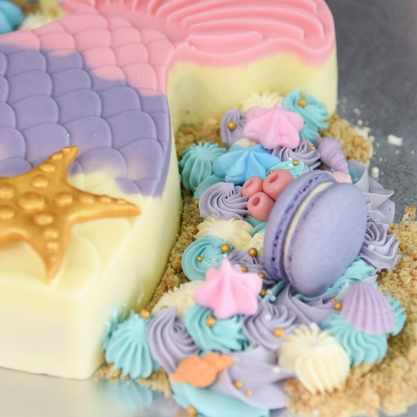 Cakes