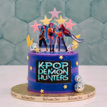 KPop Demon Hunters Huntrix Cake