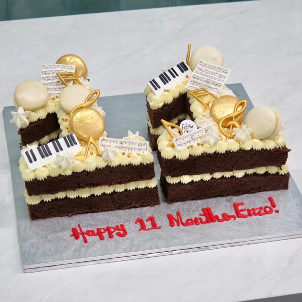 Cakes