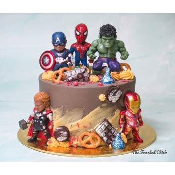 Avengers Superhero Cake (Expedited)