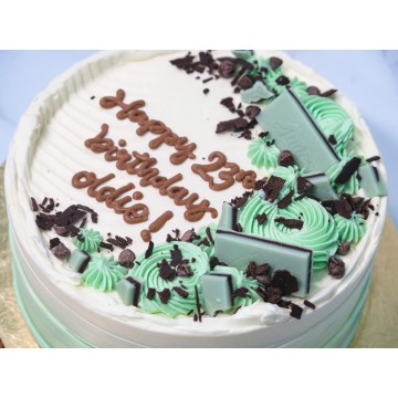 Mint Chocolate Chip Cake