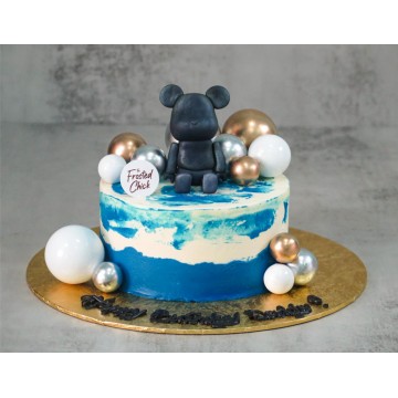 Bearbrick Cake