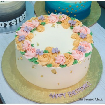 Vintage Floral Wreath Cake