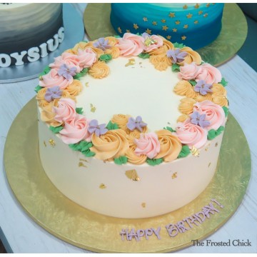 Vintage Floral Wreath Cake