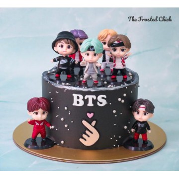 BTS Mic Drop Cake (Expedited)