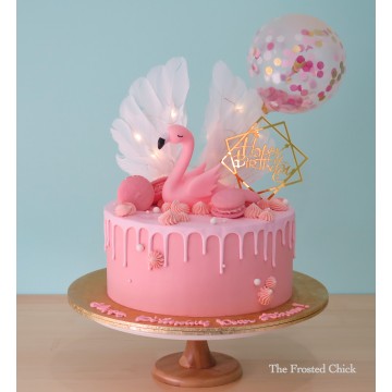 Magical Swan Cake (Expedited)