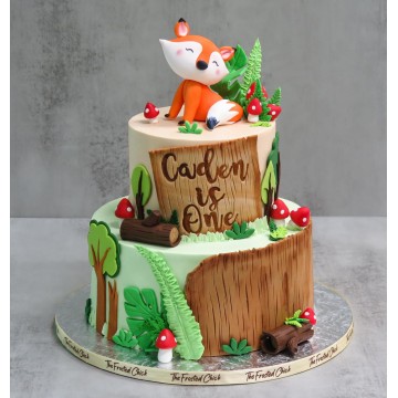Woodland Fairytale Cake