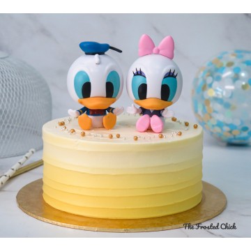 Ombre Yellow Cake + Donald and Daisy toy set (Expedited, SELF ASSEMBLE series)
