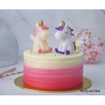 Ombre Pink Cake + Unicorn toy set (Expedited, SELF ASSEMBLE series)