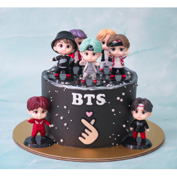 BTS Mic Drop Cake