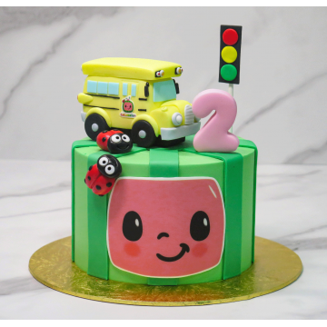 Garbage Truck Dirt Cake | Dirt cake, Mini oreo, Trucks birthday party