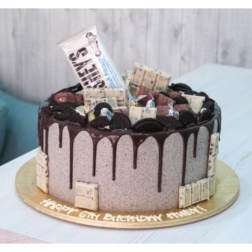 Oreo Hersheys Cake (Expedited)